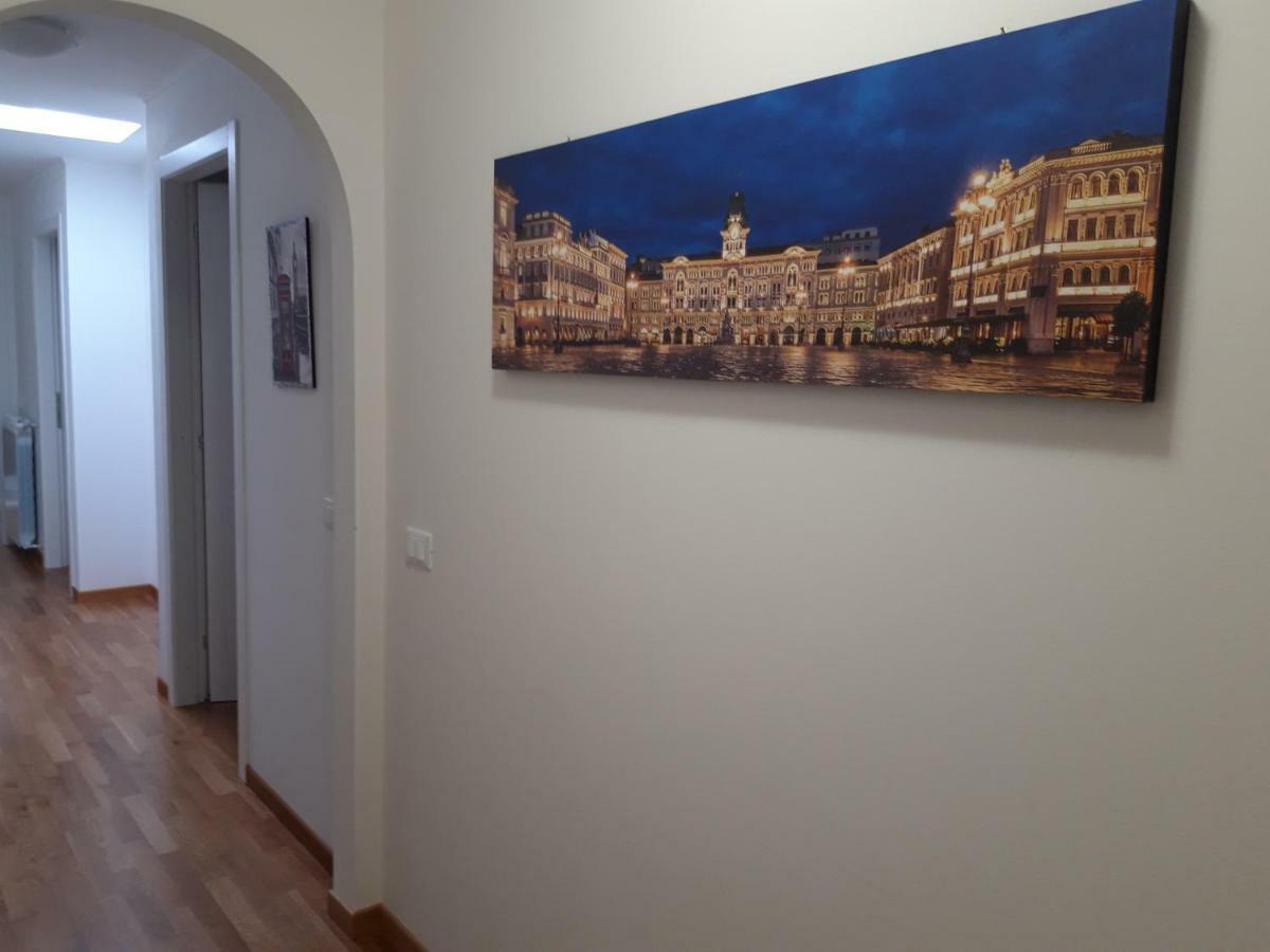 Al 106 Trieste Exterior foto